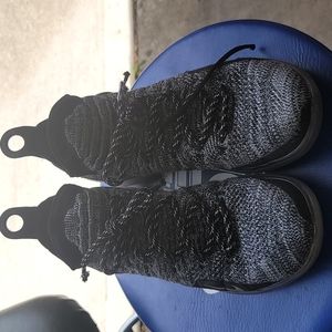 NIKE MEN'S BASKETBALL SHOES. KD